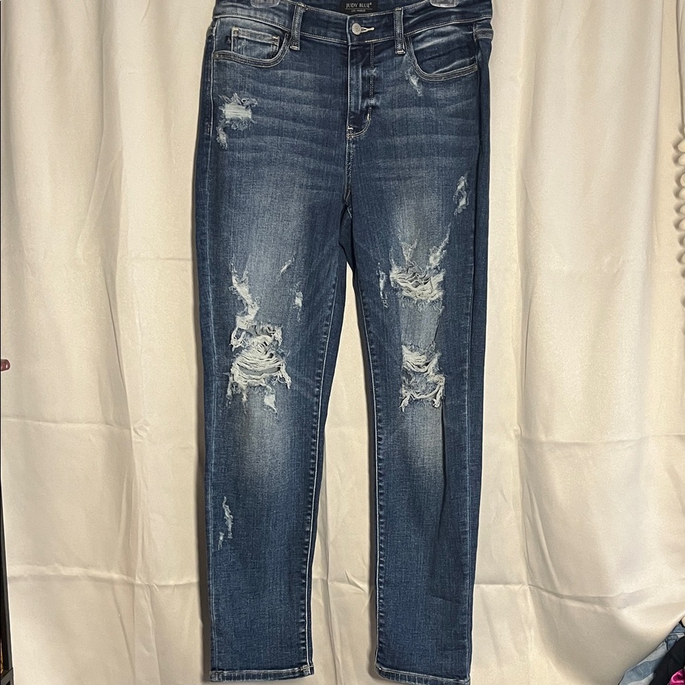 NWT Judy Blue Boyfriend Fit Distressed Jeans 9 / 29